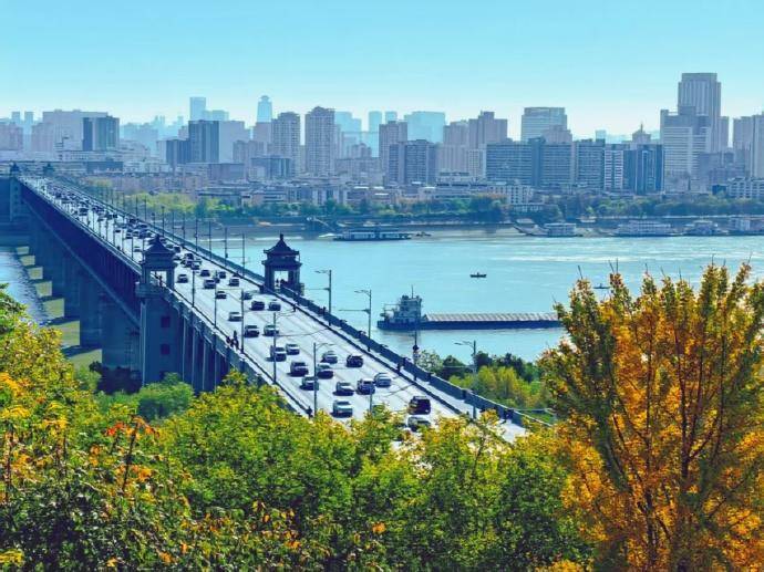 鄂了就赣饭！武汉东站新增直达南昌高铁，周末跨省打卡天花板来了（2.10修改定稿）.docx