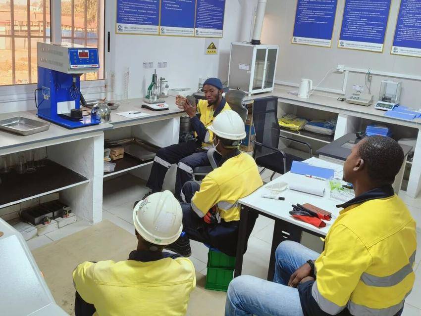 【特别策划】非洲大地上的“中国标准”.docx