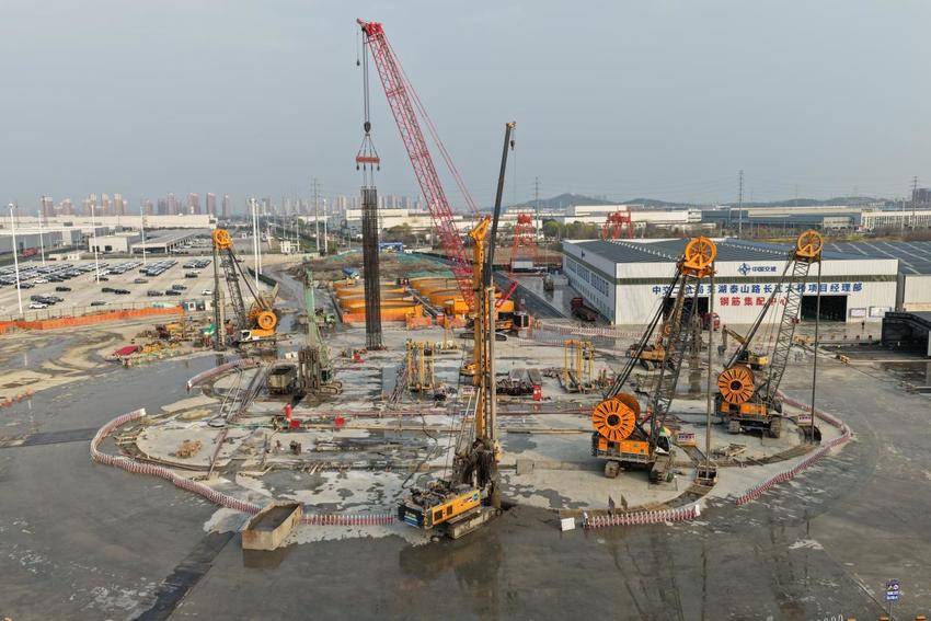 【特别策划】解锁锚碇地连墙施工“新密码”.docx