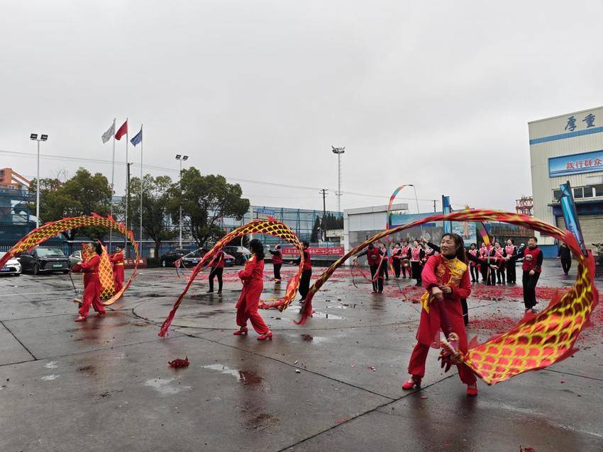 【一线传声】中交二航局四公司工业化建造分公司正式开工.docx