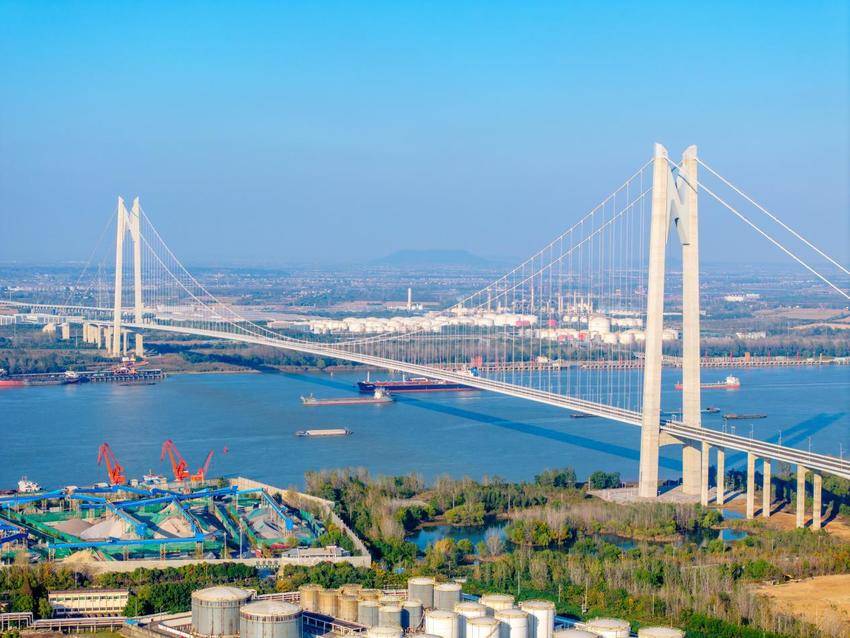 【一线传声】“二航桥”第14次斩获桥梁界“诺贝尔奖”.docx