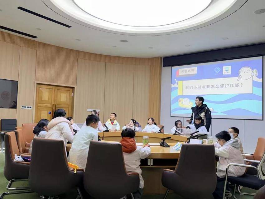 守护长江精灵 厚植生态情怀——武昌区未来实验小学南湖校区开学第一课走进白鱀豚馆(2).docx