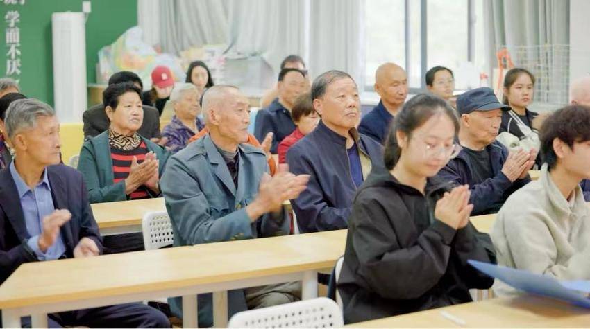 “文明先进我来讲”武汉龙泉街道举办家风故事暨文明典型分享活动(1).docx