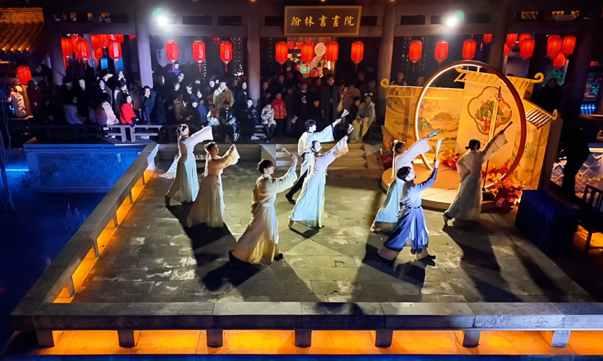 咸宁打年货（2.10日修改定稿）.docx