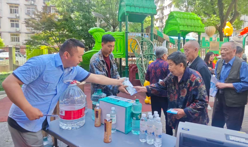 全国节水宣传周 武水集团进社区送服务，现场支招居民把水费“瘦”下来(2)(2)(1).docx