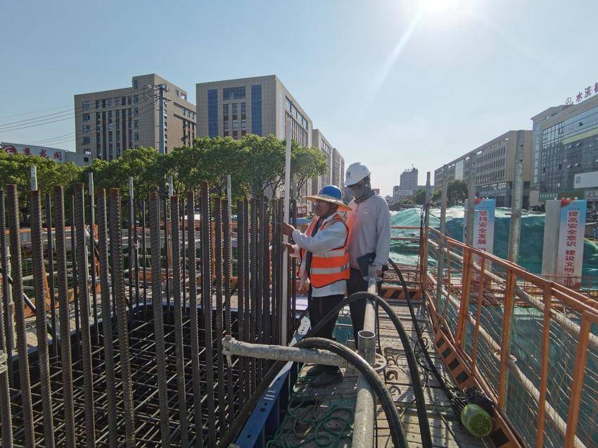 【特别策划】8米高空的那次踩空，催生了一项国家专利.docx