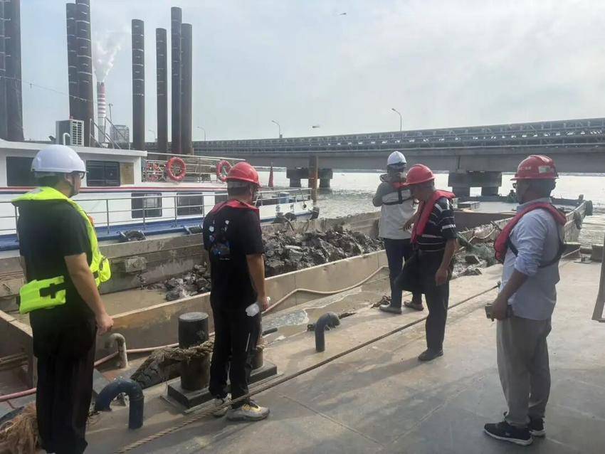 【特别策划】中交二航局天生港电厂码头项目清障攻坚侧记.docx