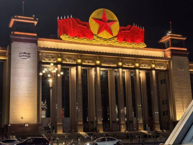 鄂了就赣饭！武汉东站新增直达南昌高铁，周末跨省打卡天花板来了（2.10修改定稿）.docx