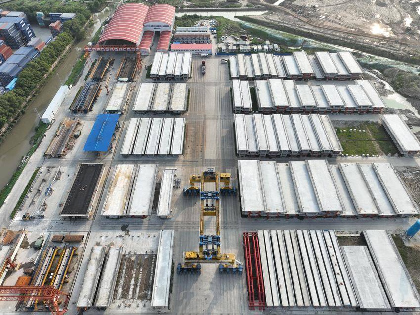 【特别策划】“小创新”解决“大麻烦”.docx