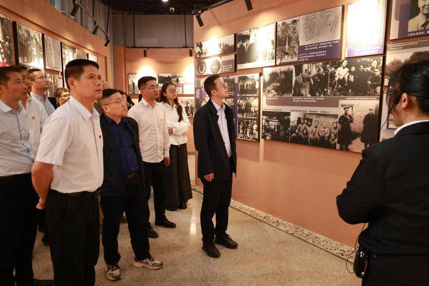 【一线传声】潍宿项目党支部开展主题党日活动.docx
