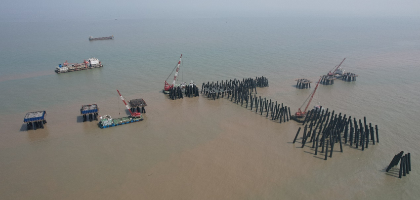 【特别策划】江苏如东LNG码头建设的海洋守护战.docx