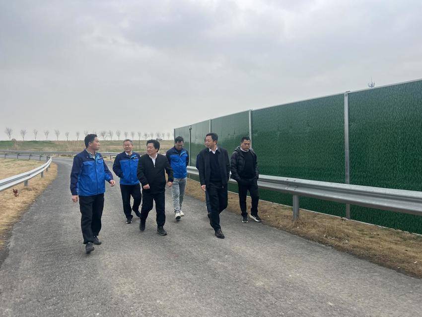 【一线传声】赵成立到南淝河特大桥项目调研.docx