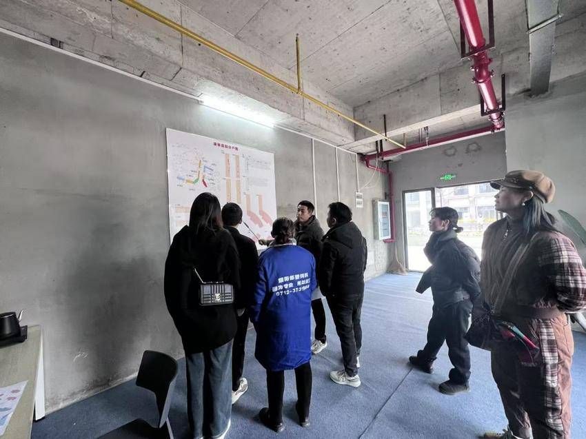 111115村抱团“钱”景旺！这家强村公司年增收近400万出圈.docx