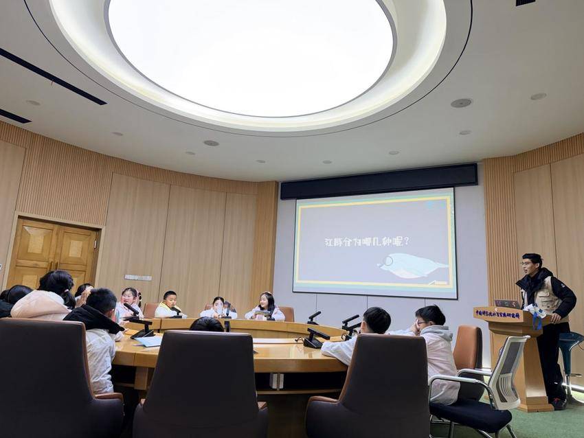 守护长江精灵 厚植生态情怀——武昌区未来实验小学南湖校区开学第一课走进白鱀豚馆(2).docx