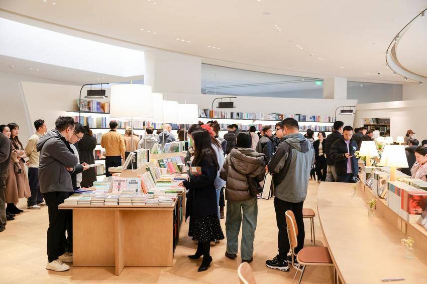 0316麓洲媒体行通稿.docx