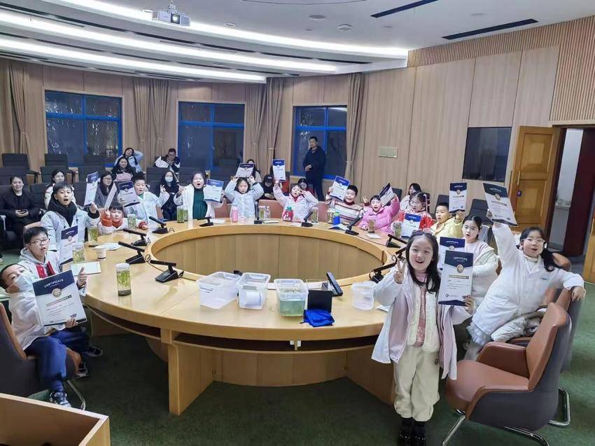 守护长江精灵 厚植生态情怀——武昌区未来实验小学南湖校区开学第一课走进白鱀豚馆(2).docx