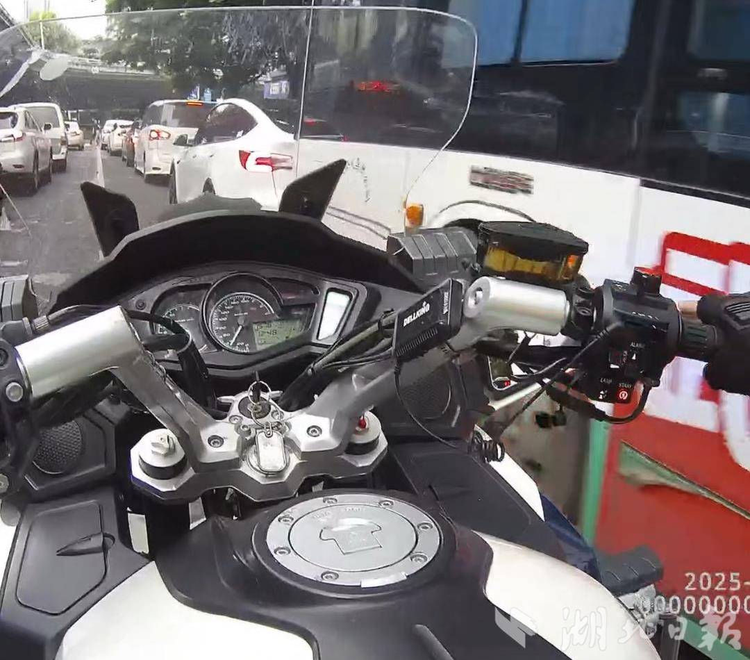 交警截图.jpeg