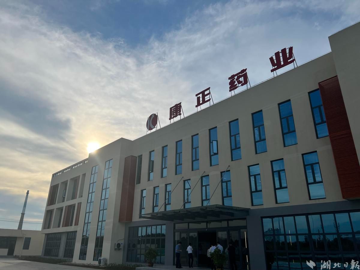 湖北康正药业有限公司产品覆盖凝胶剂,软膏剂,乳膏剂,搽剂,溶液剂