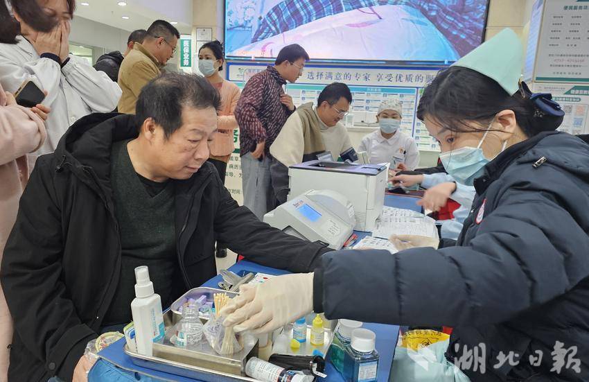 关于中国葛洲坝集团中心医院当天就能挂上号的信息