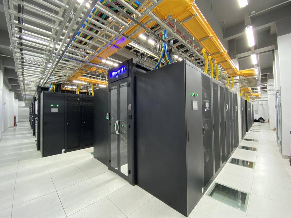 开年,湖北省运营商ai智算业务订单大幅增长 华中规模最大智算中心激荡