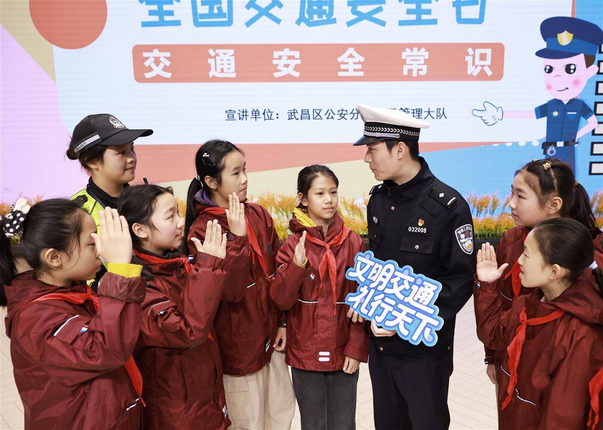 微信图片_20251201180221_196_292.jpg