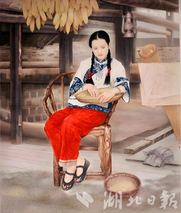 9.李乃蔚《银锁》纸本工笔 186cm×160cm 1999 年  “第九届全国美术作品展览”银奖.png