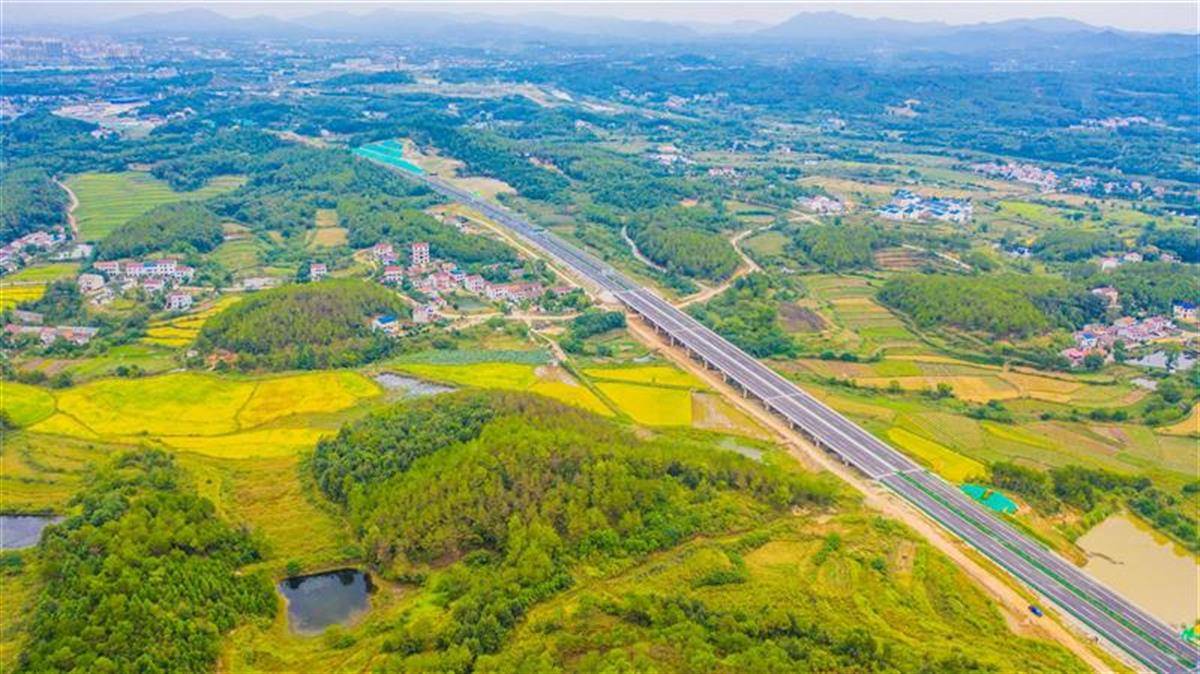 武红高速通车！武汉至红安车程缩短至近半小时 - 湖北日报新闻客户端