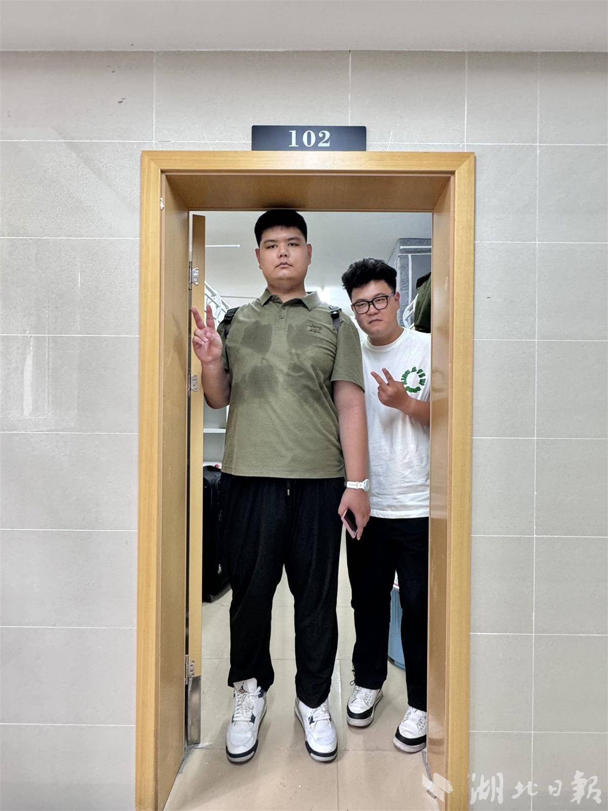 30e0410d393d3cba0d775cf468c2f828_cb202509061717142701256rga_sy.jpg 30e0410d393d3cba0d775cf468c2f828_cb202509061717142701256rga_sy.jpg