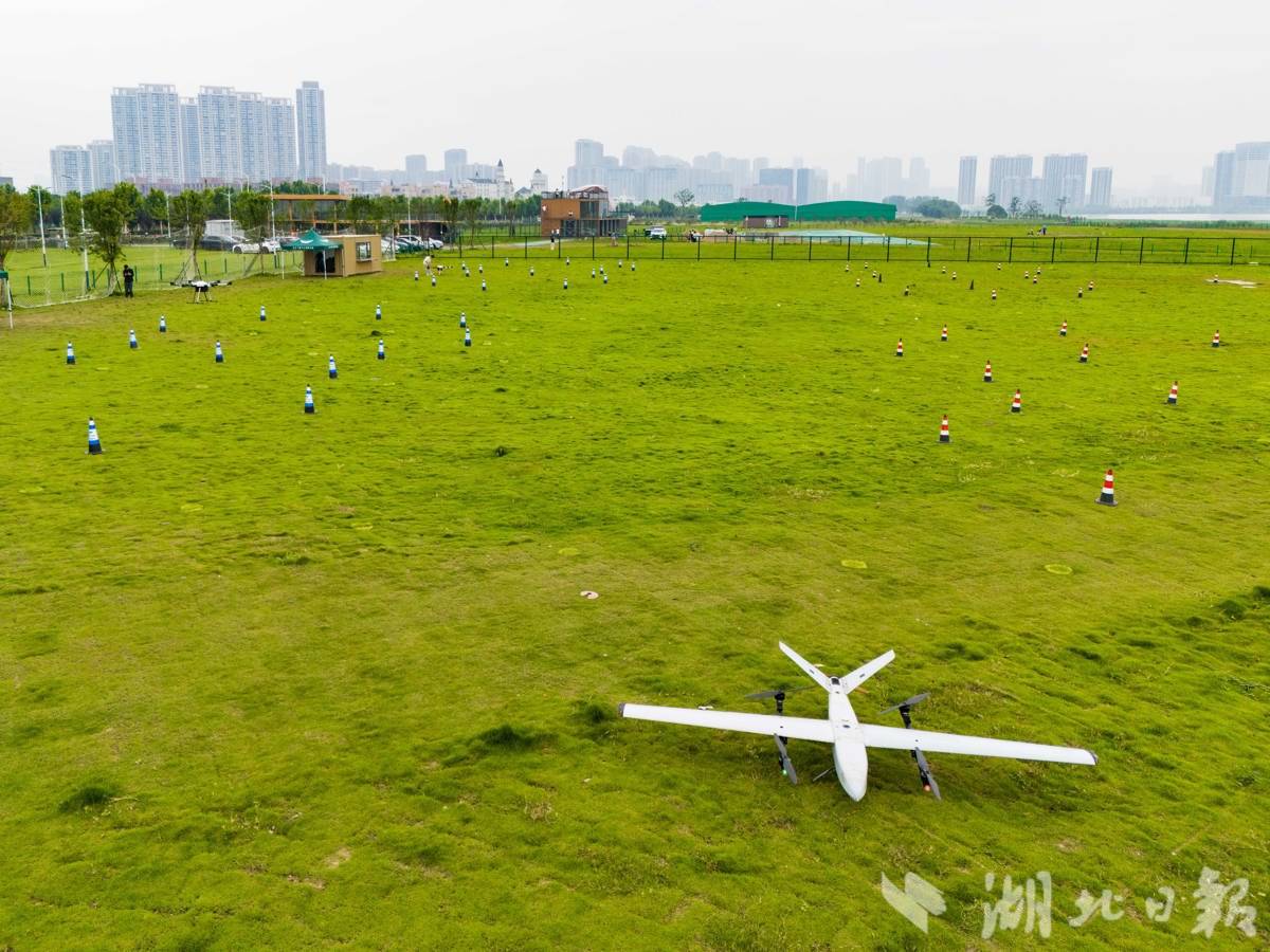青菱低空飞行基地01 (6).jpg 青菱低空飞行基地01 (6).jpg