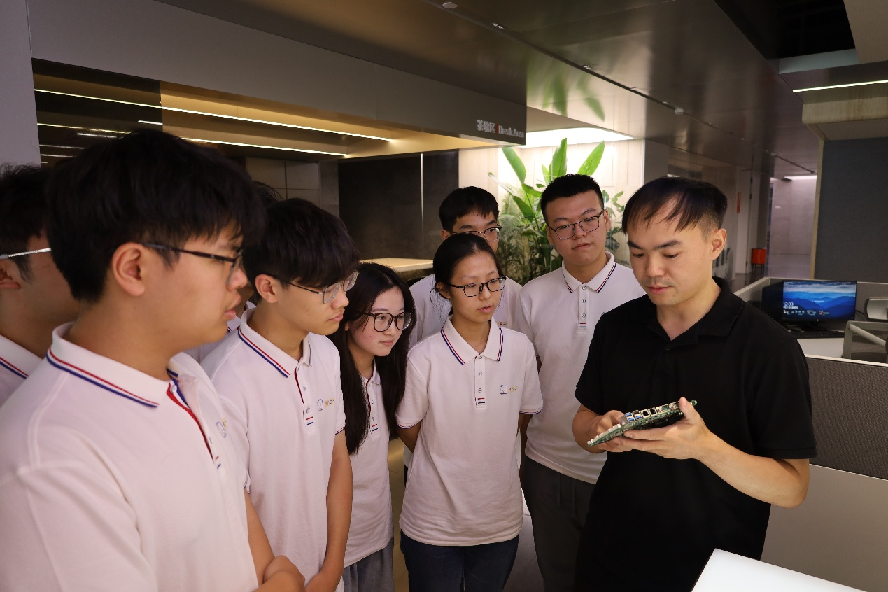 图片2.png 图片2.png