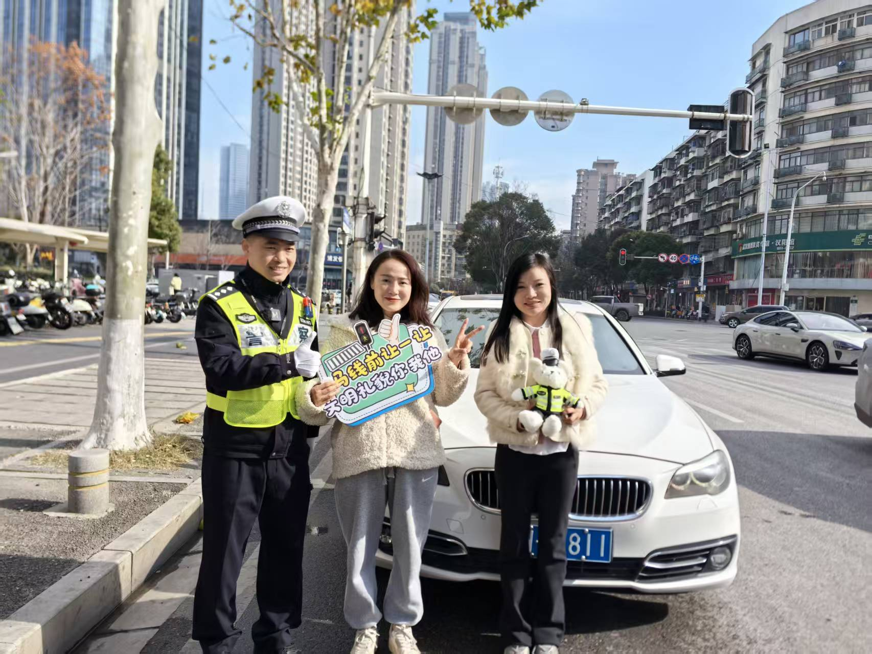 图片 4.png 图片 4.png