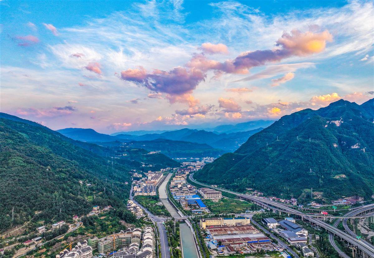 DJI_20250819190124_0022_D 拷贝 2.jpg