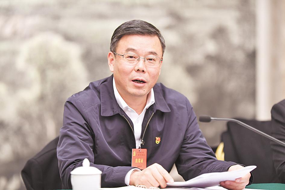 迅速落实省委全会部署全省各市州干部群众撸起袖子加油