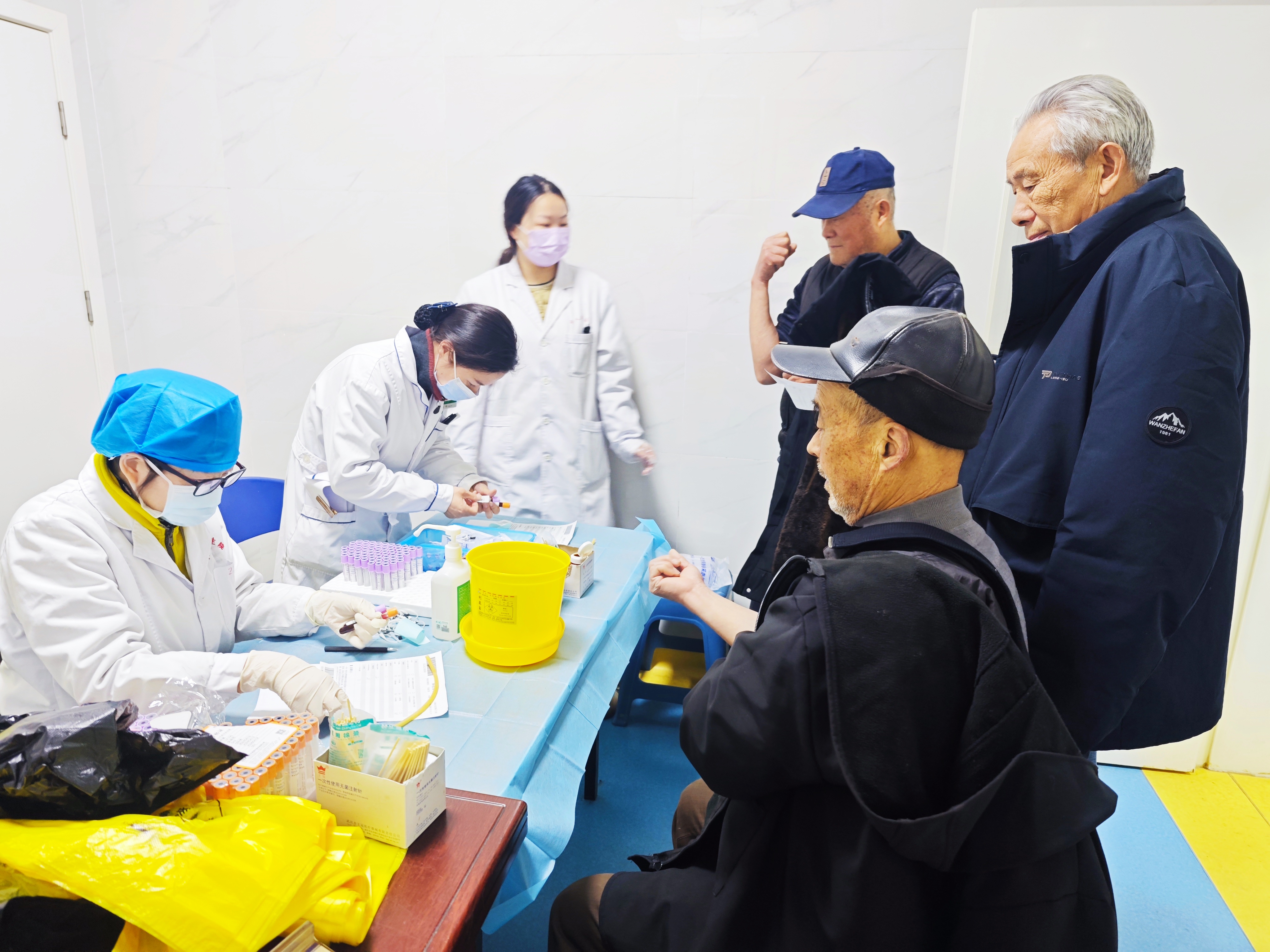 应城市郎君镇卫生院老年人免费健康体检暖民心