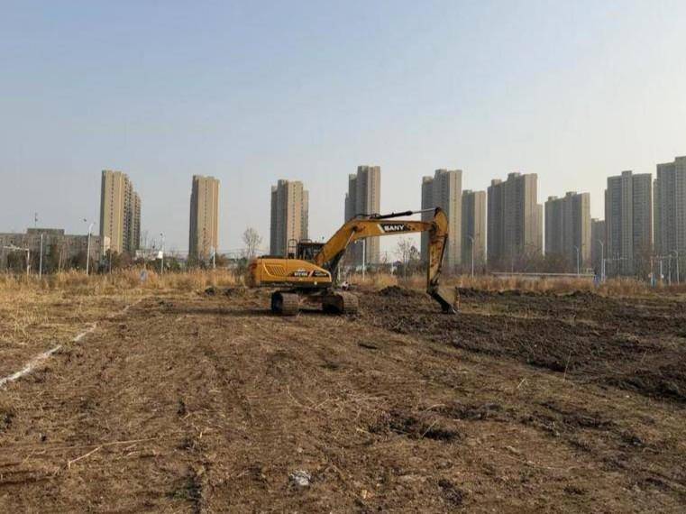 青菱服务加速度 多证同发助力项目落地生花.docx