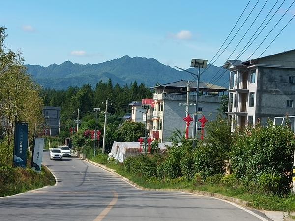 利川涼霧諸天村落皆風景鄉村入畫來