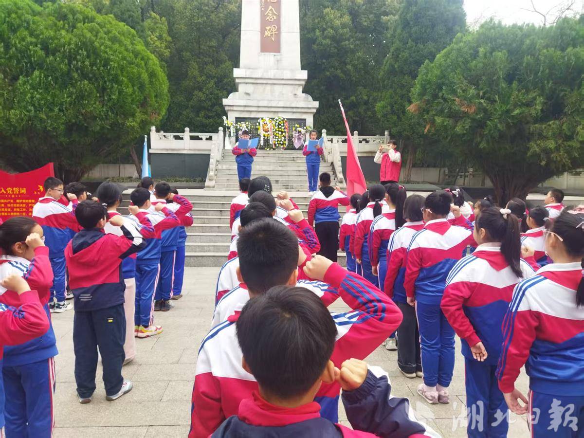 24a11fc556bcc6d62b09bfd0e057690b.jpg 24a11fc556bcc6d62b09bfd0e057690b.jpg