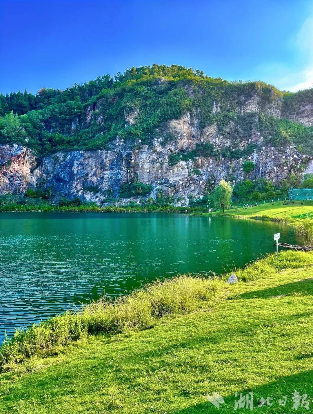 灵山.jpg