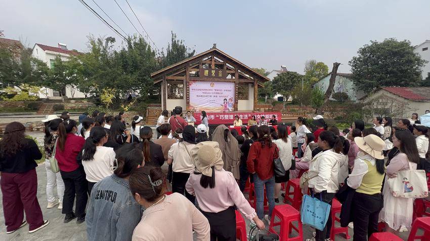 京山市孙桥镇花苑台村妇联工作模式成为全市标杆