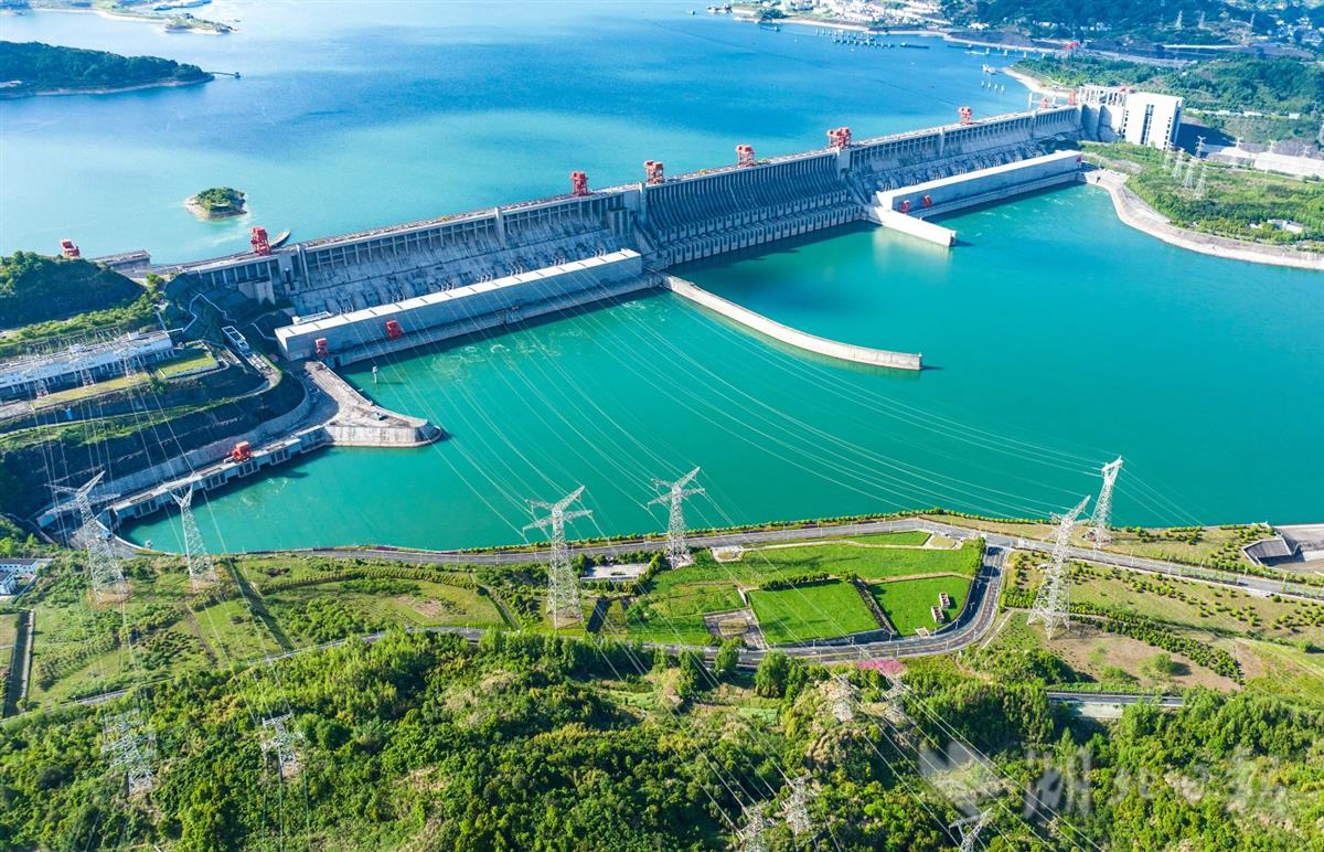 三峡,葛洲坝等长江干流的6座梯级水电站一季度累计发电量469