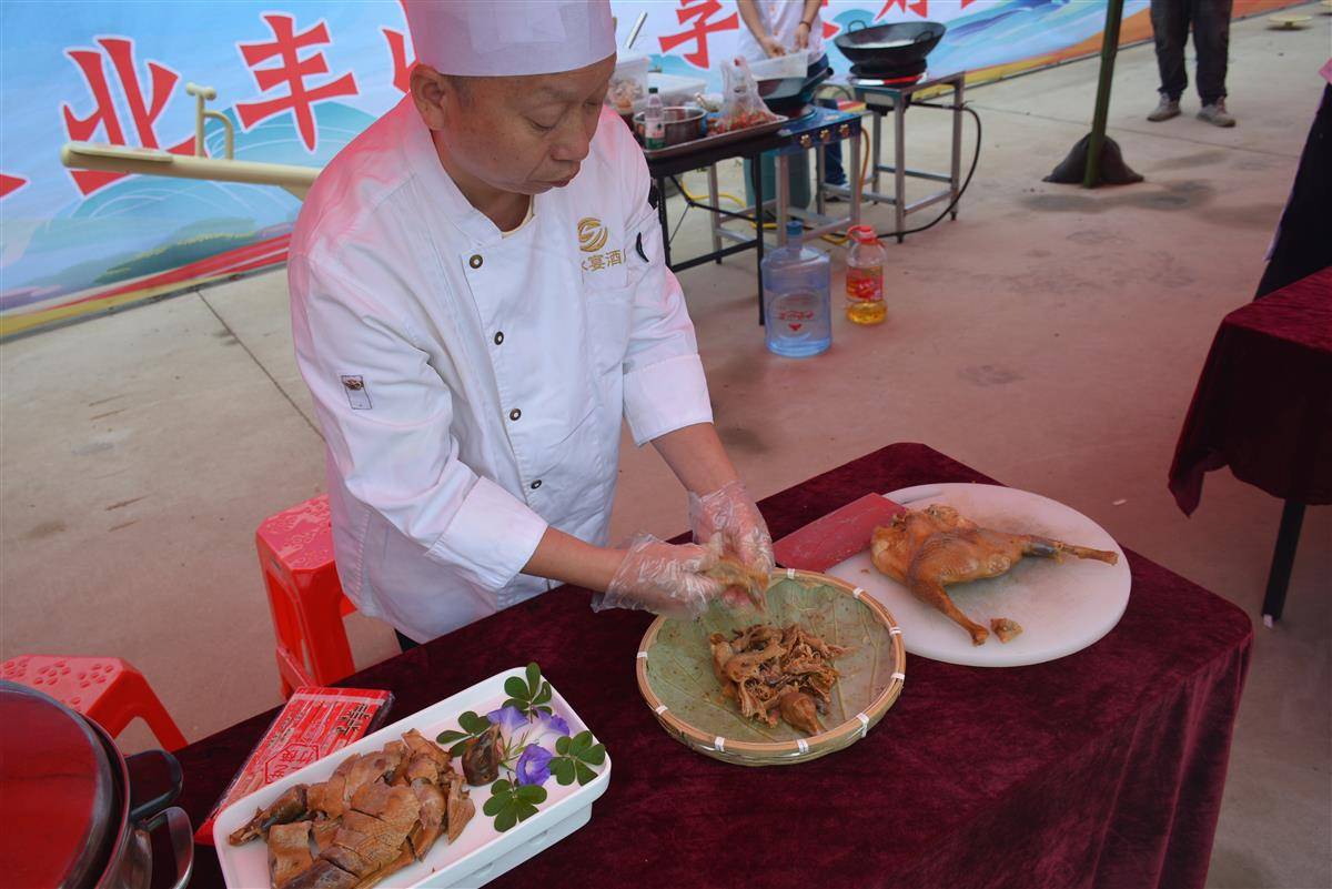 DSC_0833.JPG DSC_0833.JPG