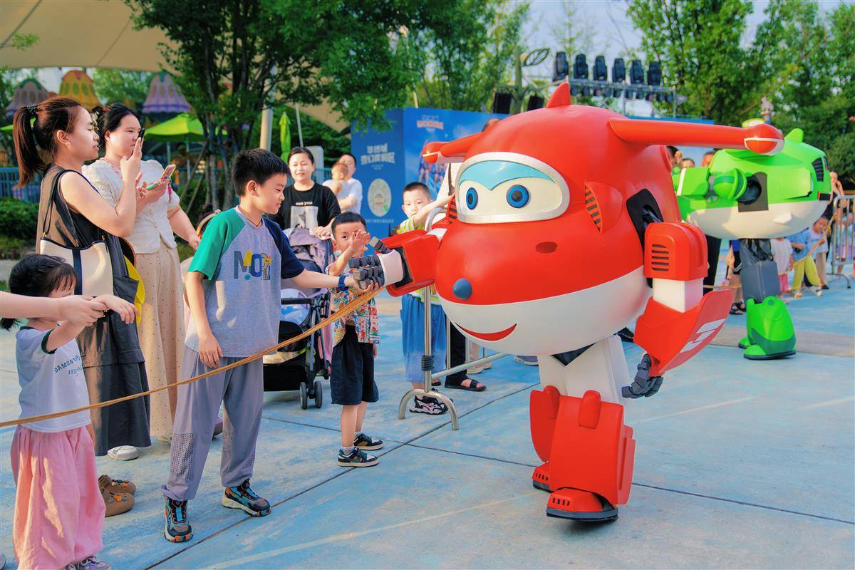 微信图片_2025-09-28_114345_549_副本.jpg