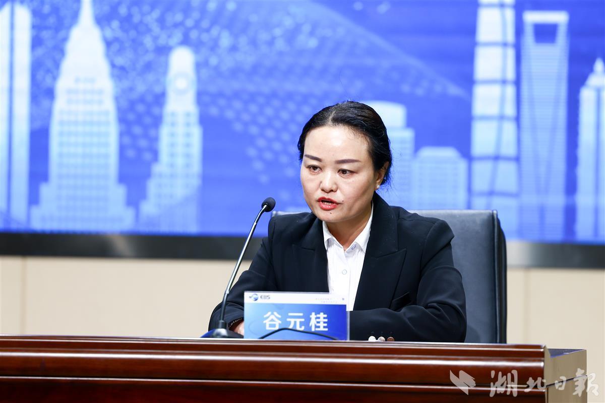 恩施州司法局党组成员,副局长谷元桂表示,将聚焦一个统筹,四项职能