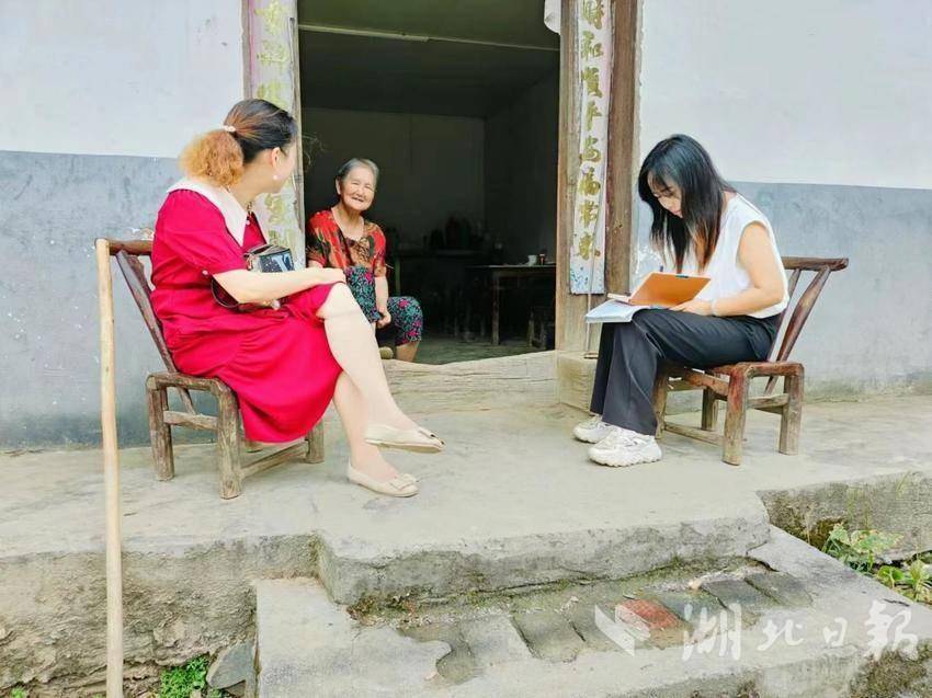 竹溪水坪镇：用“六步走”工作法   推进防返贫监测工作走深走实.docx