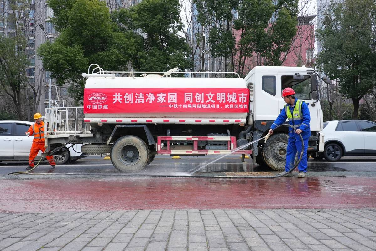 两湖隧道十一十四局 (5)(1).jpg
