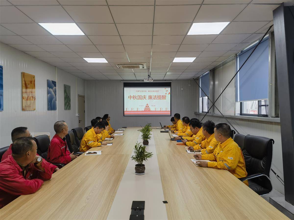 照片.jpg 照片.jpg