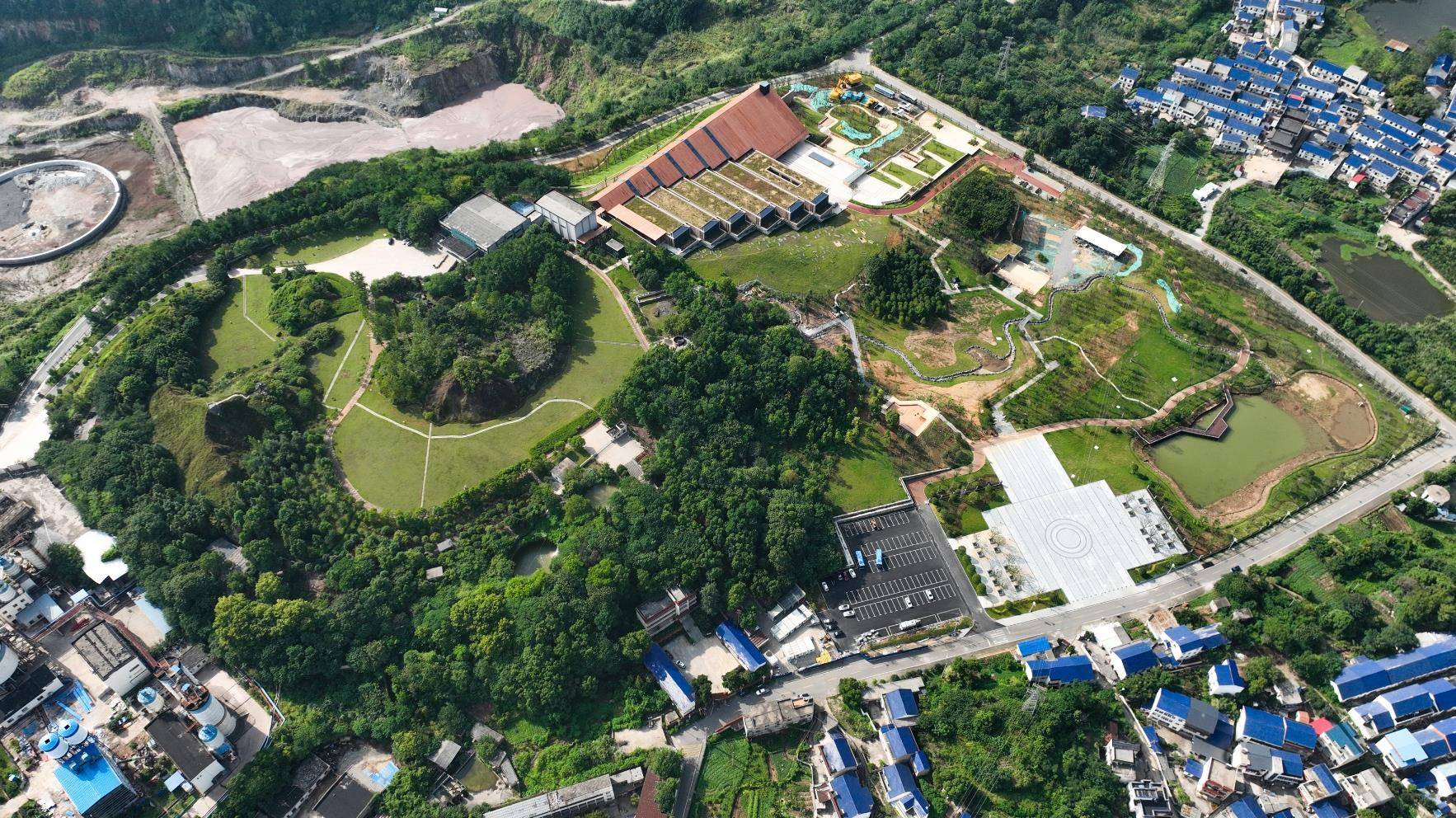 铜绿山国家考古遗址公园俯瞰.png