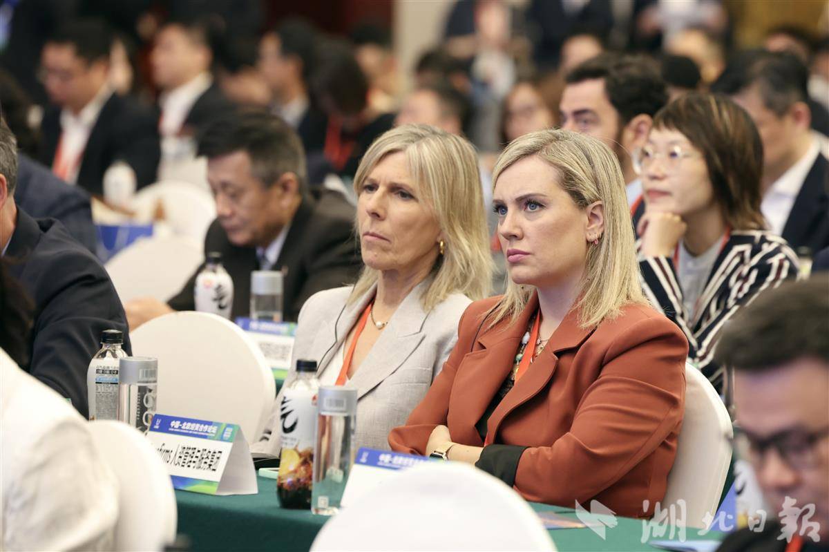 微信图片_20251015133722_7_593.jpg 微信图片_20251015133722_7_593.jpg