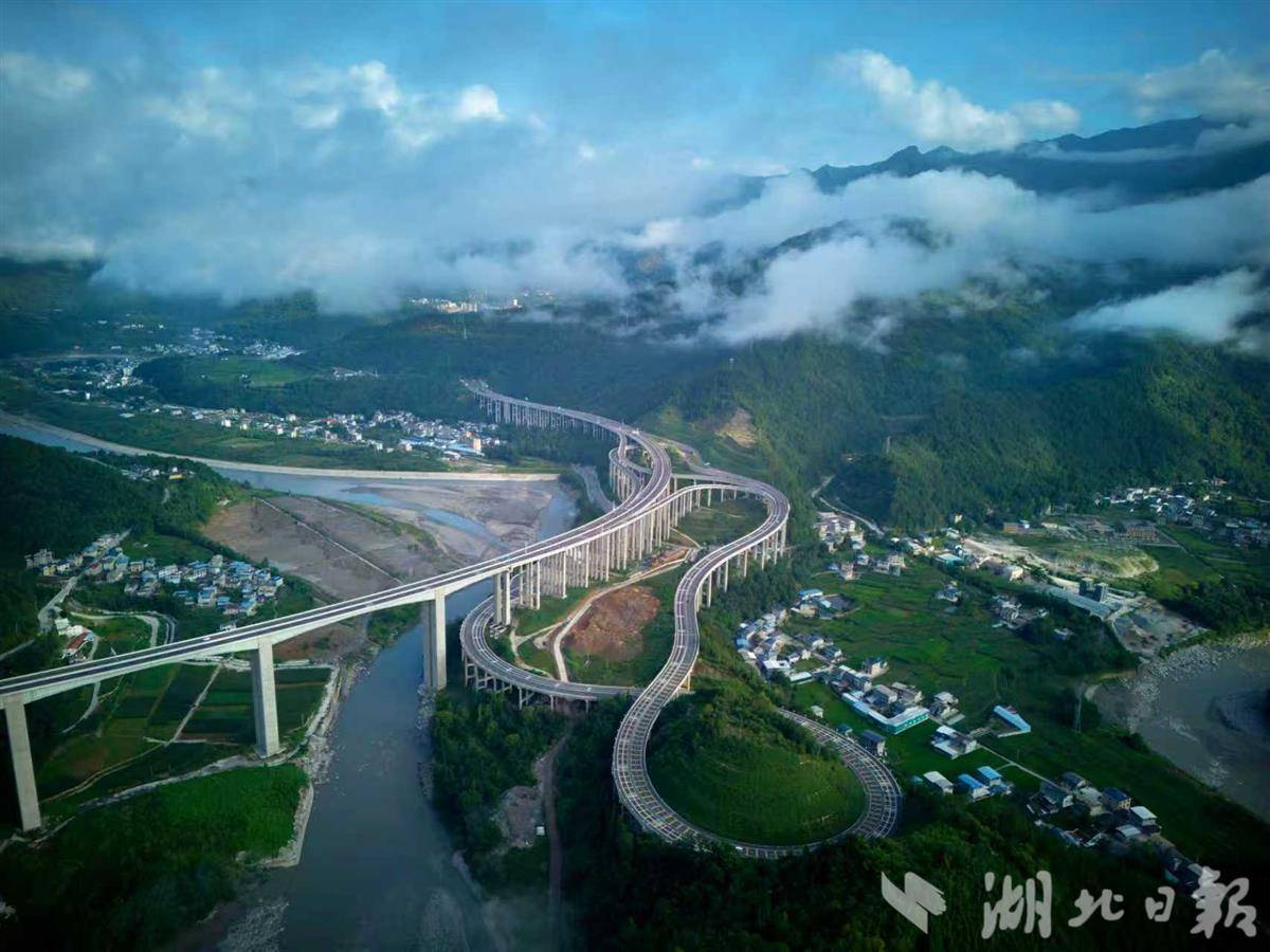 微信图片_20250929153138_55_111.jpg