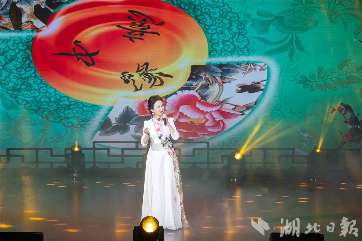 9edbbb7b2591b057a7b274e46dfecf05.jpg 9edbbb7b2591b057a7b274e46dfecf05.jpg